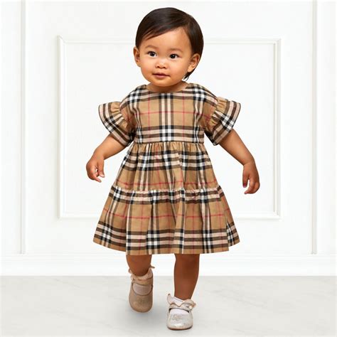 cinte burberry junior|burberry baby clothes.